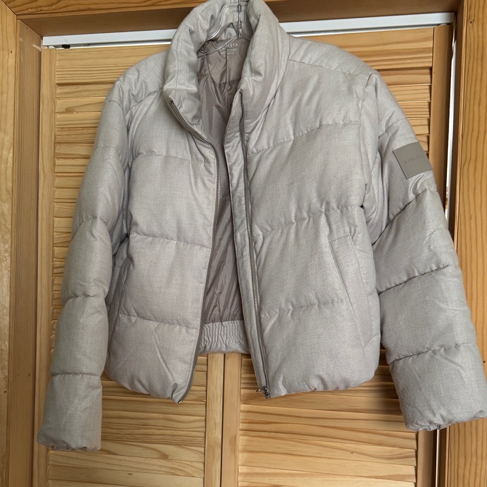 Athleta Light Taupe Quilted Cropped Puffer Jacket